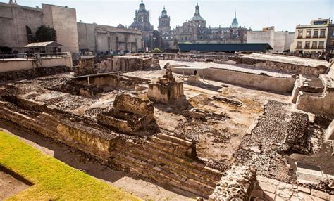 De Templo Mayor! Een Ooggetuige van een Vergane Beschaving in de Hoofdstad van Mexico