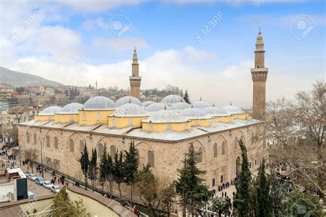 De Ulu Camii; Een Byzantijns Meesterwerk met Verrassende Architectuur!